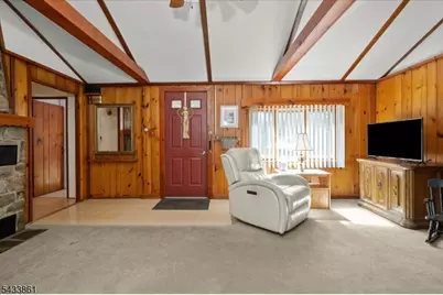 58 Tamarack Trl, Hardyston Township, NJ 07460 - Photo 8
