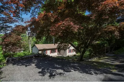 58 Tamarack Trl, Hardyston Township, NJ 07460 - Photo 4