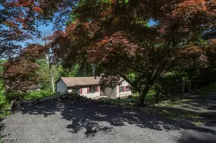 58 Tamarack Trail, Hardyston Township, NJ 07460 - Photo 4