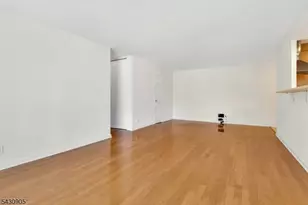 530 Valley Rd, Montclair, NJ 07043 - Photo 12