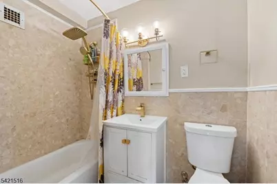 285 Aycrigg Ave #11G, Passaic, NJ 07055 - Photo 12