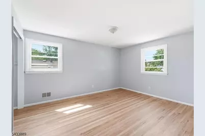 27 Carolyn Rd, Belleville, NJ 07109 - Photo 20