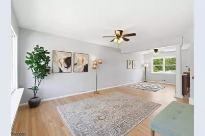27 Carolyn Rd, Belleville, NJ 07109 - Photo 8