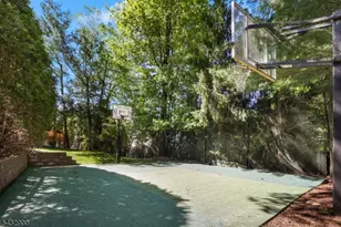 6 Kristen Ct, Wayne, NJ 07470 - Photo 36