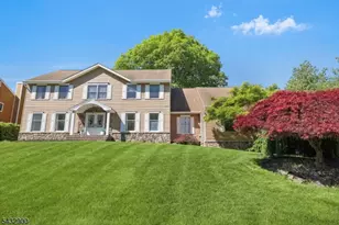 6 Kristen Ct, Wayne, NJ 07470 - Photo 2