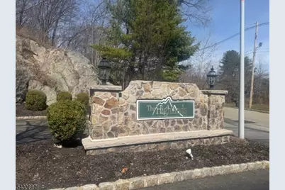 132 Mountainside Dr #132, Pompton Lakes, NJ 07442 - Photo 4