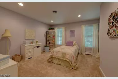 71 Cheshire Ln, Ringwood, NJ 07456 - Photo 16