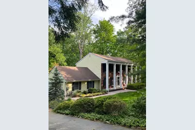 71 Cheshire Ln, Ringwood, NJ 07456 - Photo 1