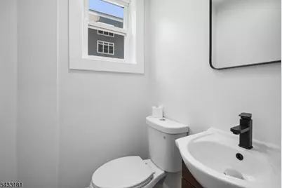 18 Hilton Ave, Maplewood, NJ 07040 - Photo 6