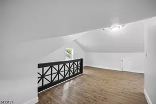 18 Hilton Ave, Maplewood, NJ 07040 - Photo 8