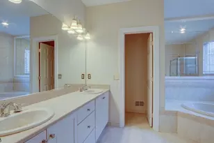 540 Becca Way, Monroe Township, NJ 08831 - Photo 22