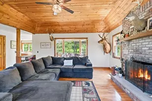 138 Overlook Dr, Montague, NJ 07827 - Photo 6