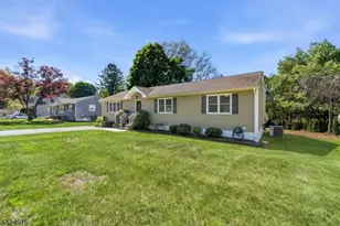 6 Oak Dr, Randolph Township, NJ 07869 - Photo 4