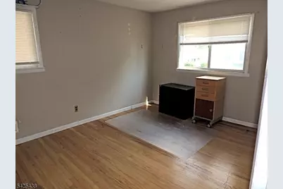 118 Benart Pl, Middlesex, NJ 08846 - Photo 14