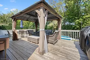 41 N Riverview Rd, Phillipsburg, NJ 08865 - Photo 18