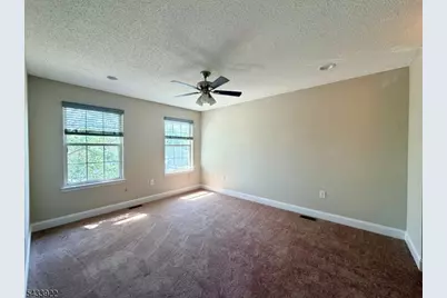 196 Sapphire Ln, Franklin Township, NJ 08823 - Photo 14