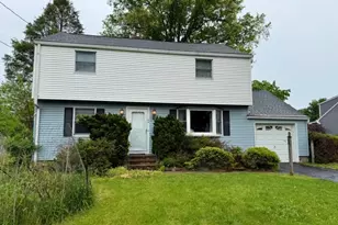 52 Burch Dr, Morris Plains, NJ 07950 - Photo 2