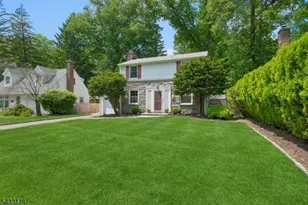 23 Benvenue Ave, West Orange Township, NJ 07052 - Photo 28