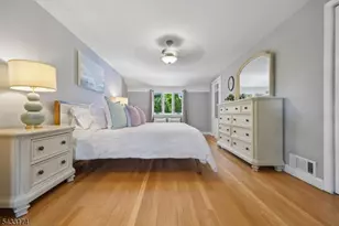 23 Benvenue Ave, West Orange Township, NJ 07052 - Photo 16