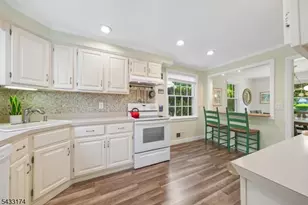 23 Benvenue Ave, West Orange Township, NJ 07052 - Photo 12