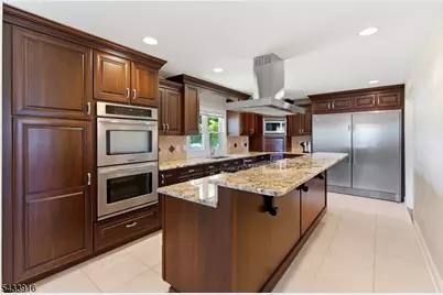 154 Mulberry Ln, Middlesex, NJ 08846 - Photo 8