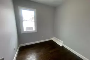52 Smith St, Newark, NJ 07106 - Photo 4