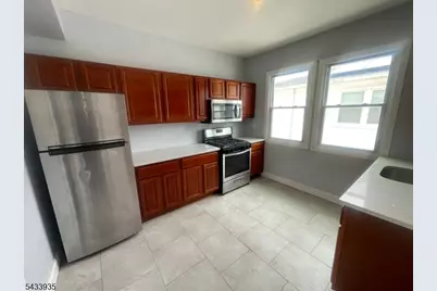 52 Smith St, Newark, NJ 07106 - Photo 1