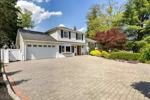11 Carlisle Rd, Wayne, NJ 07470 - Photo 2