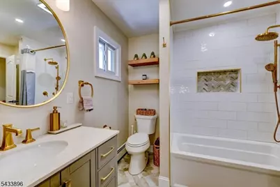 11 Carlisle Rd, Wayne, NJ 07470 - Photo 32