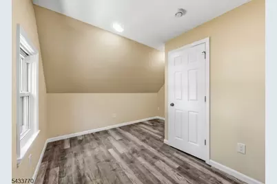 573 Conant St, Hillside, NJ 07205 - Photo 26