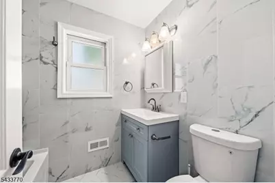 573 Conant St, Hillside, NJ 07205 - Photo 10