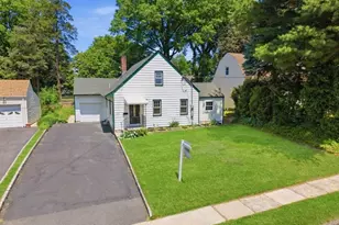573 Conant St, Hillside, NJ 07205 - Photo 2