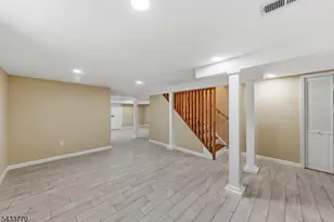 573 Conant St, Hillside, NJ 07205 - Photo 32