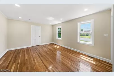 573 Conant St, Hillside, NJ 07205 - Photo 8