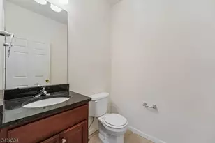 26 DeCroce Ct, Parsippany, NJ 07054 - Photo 16