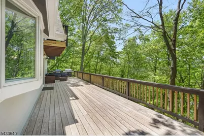 24 Toboggan Trl, Vernon, NJ 07461 - Photo 14