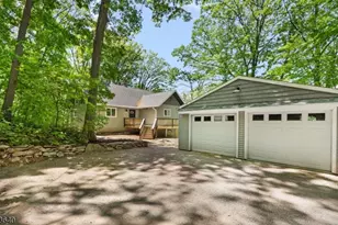 24 Toboggan Trail, Vernon, NJ 07461 - Photo 1
