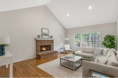 47 Ramapo Dr, Bernards Township, NJ 07920 - Photo 6