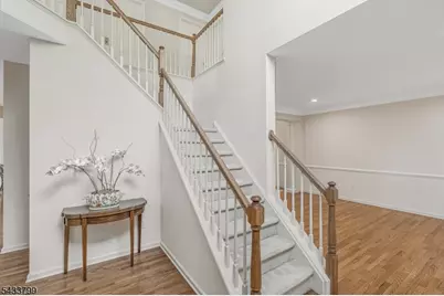 47 Ramapo Dr, Bernards Township, NJ 07920 - Photo 4