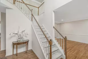 47 Ramapo Dr, Bernards Township, NJ 07920 - Photo 4