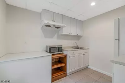 47 Ramapo Dr, Bernards Township, NJ 07920 - Photo 34