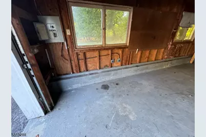 28 Susquehanna St, Franklin, NJ 07416 - Photo 6
