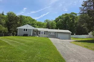 106 Lake Wallkill Rd, Vernon, NJ 07461 - Photo 2