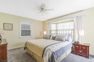 487 Knollwood Dr, Bridgewater, NJ 08807 - Photo 18