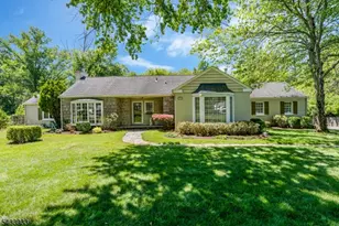 487 Knollwood Dr, Bridgewater, NJ 08807 - Photo 1