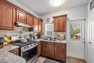 50 Chestnut St, Belleville, NJ 07109 - Photo 10