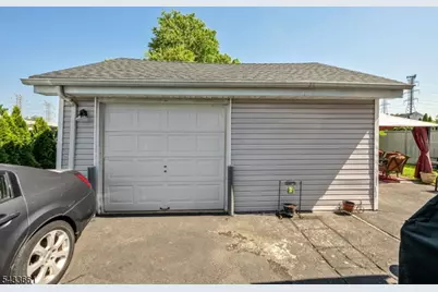 50 Chestnut St, Belleville, NJ 07109 - Photo 34