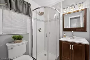 7 Spier Dr, Livingston, NJ 07039 - Photo 14