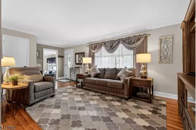 7 Spier Dr, Livingston, NJ 07039 - Photo 12