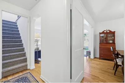 156 N Hillside Ave, Chatham, NJ 07928 - Photo 18